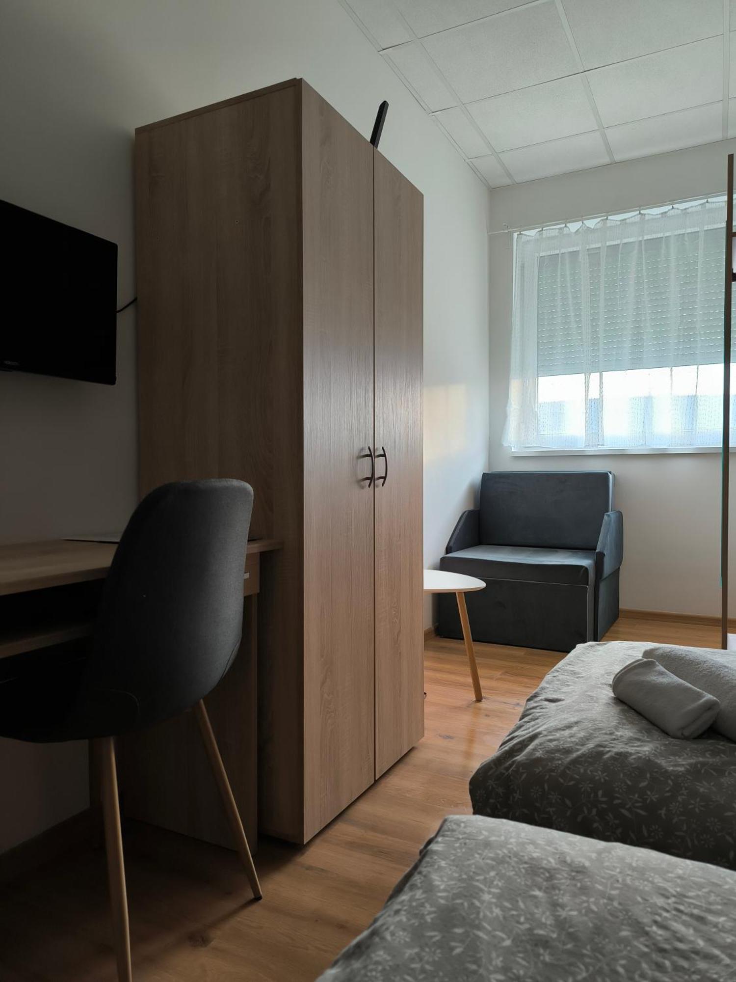 Szilas Park Motel Nagytarcsa Eksteriør bilde