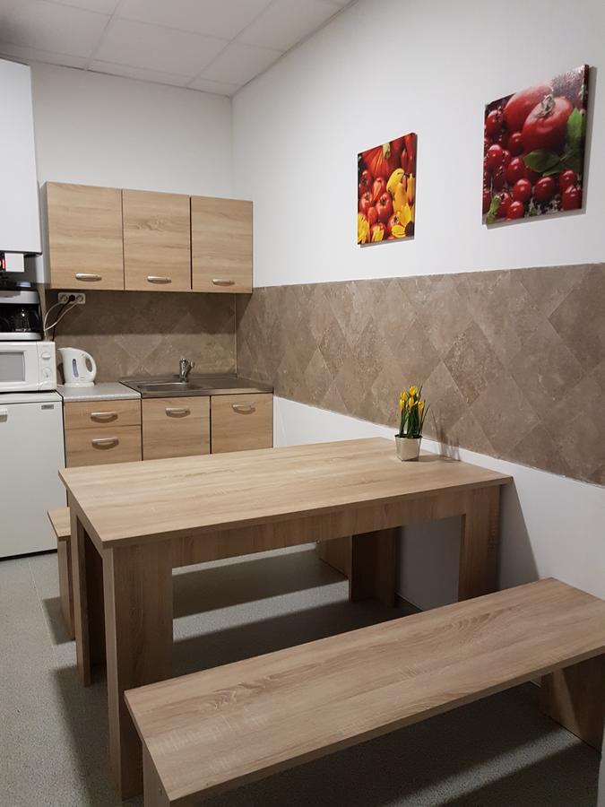Szilas Park Motel Nagytarcsa Eksteriør bilde